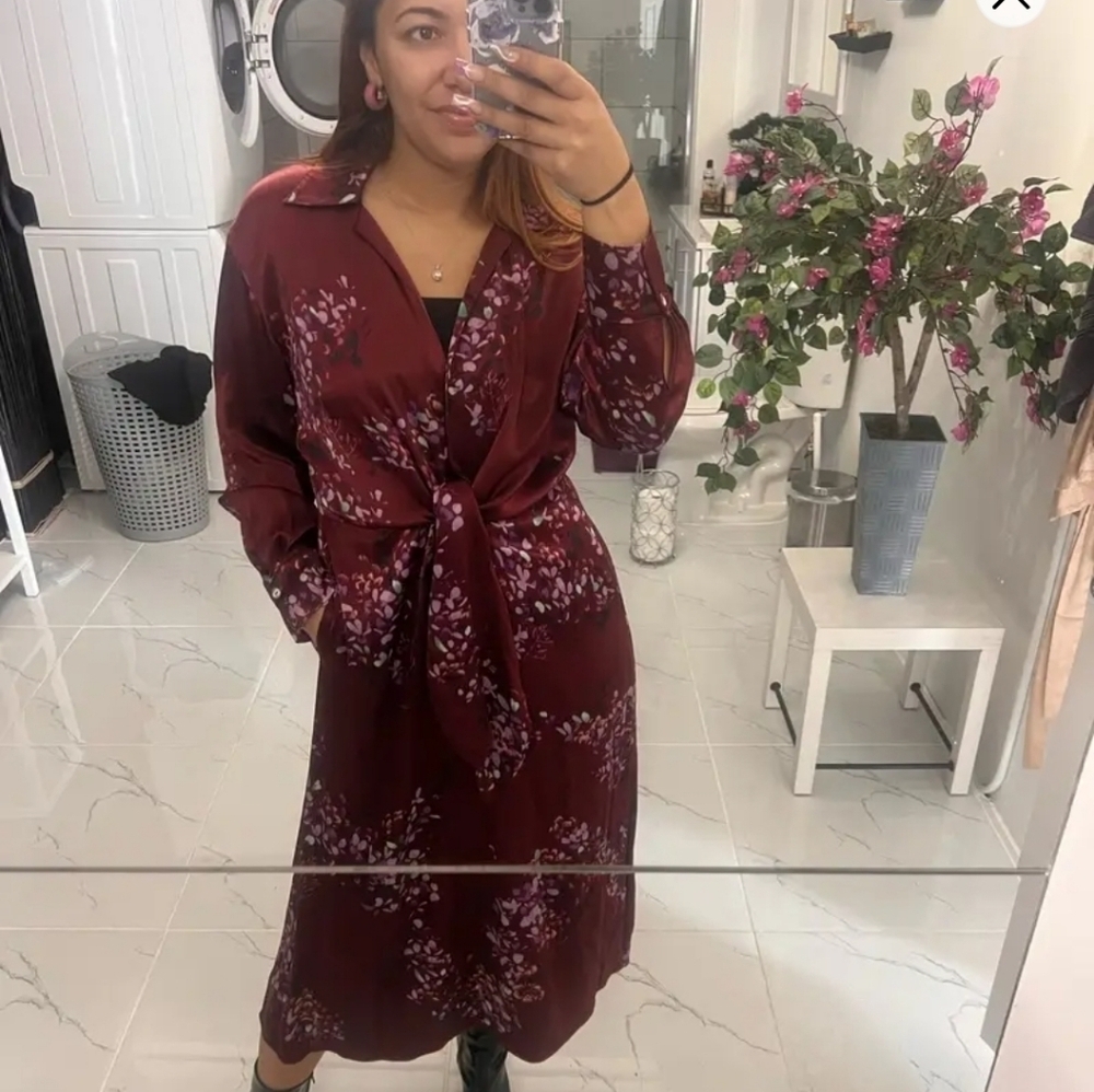 Vince Burgundy Floral Maxi Dress - Picture 12 of 16